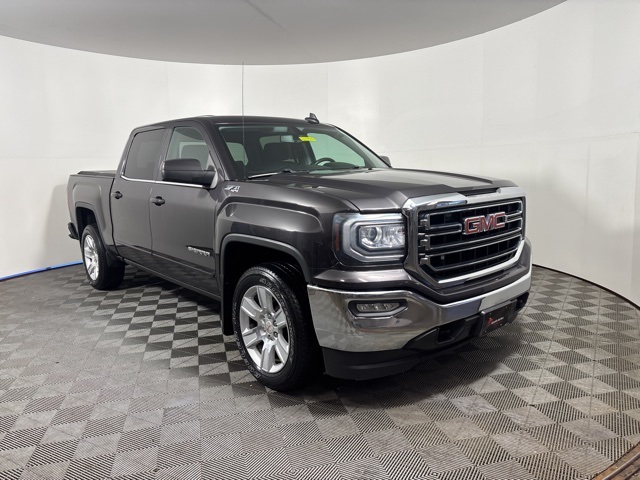 2016 GMC Sierra 1500 SLE's photo