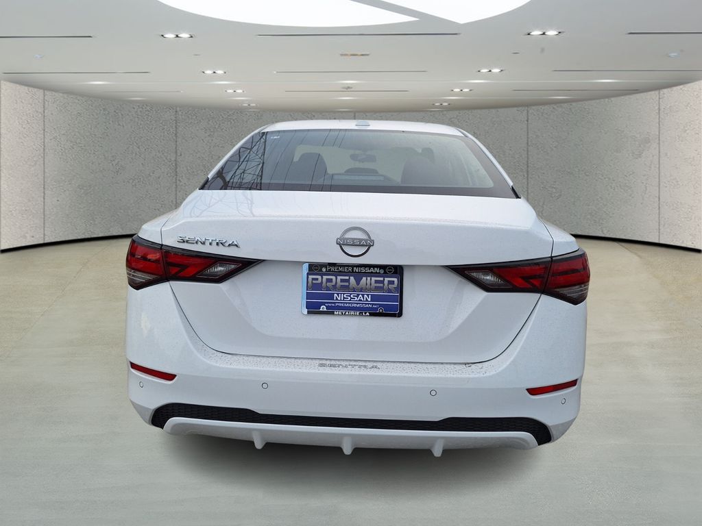 2025 Nissan Sentra SV photo 4