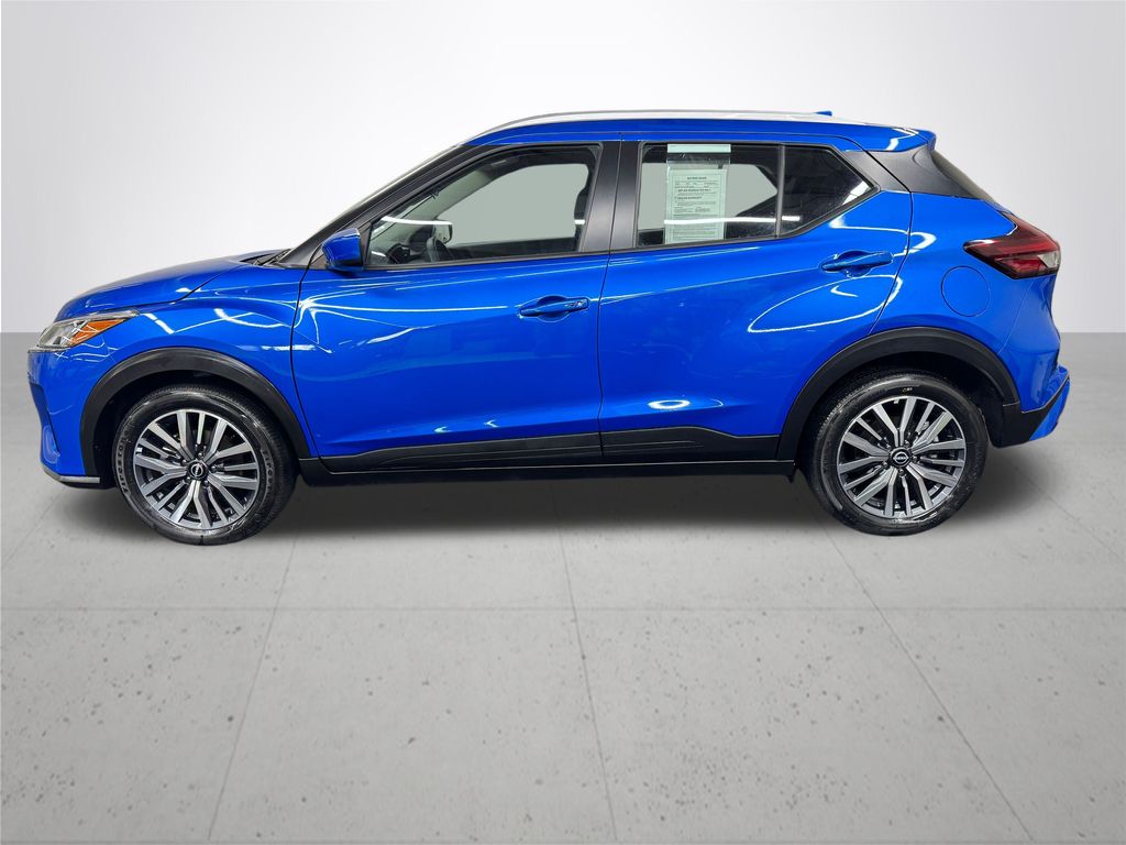 2024 Nissan Kicks SV photo 2