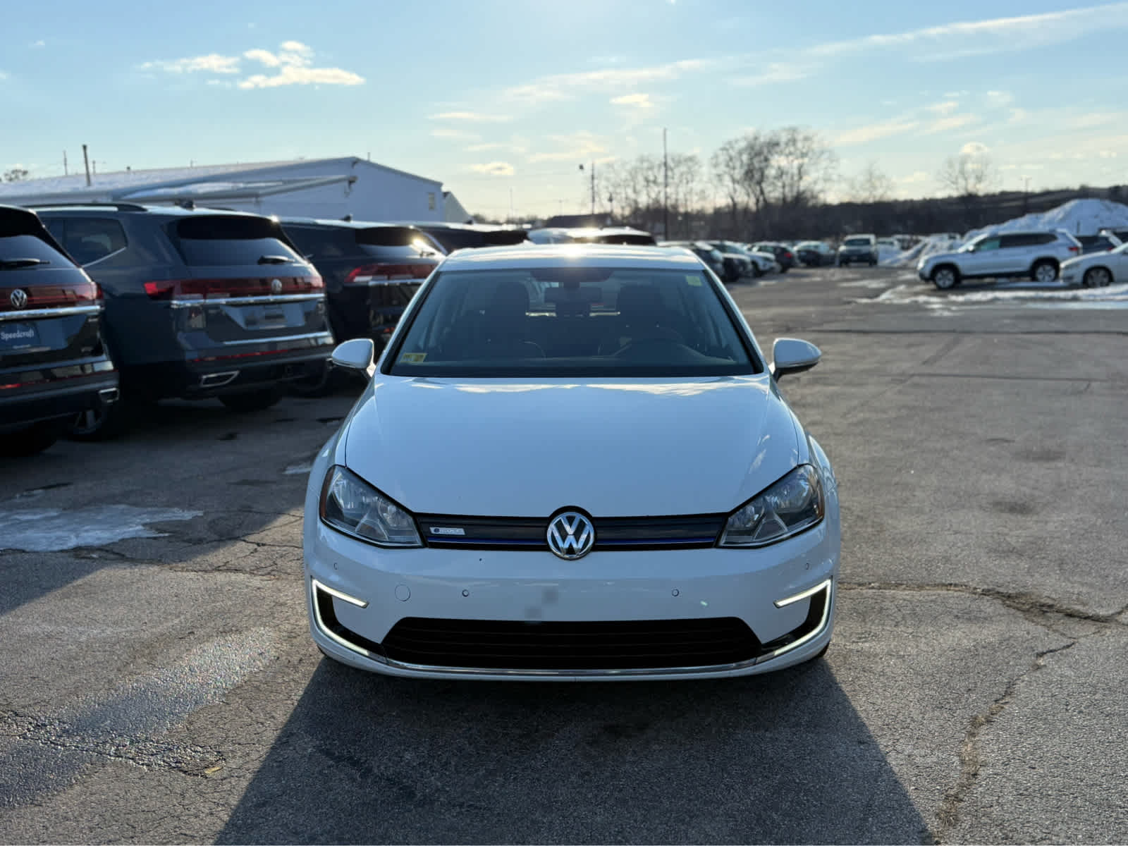 Used 2015 Volkswagen e-Golf e-Golf Limited Edition with VIN WVWKP7AU4FW910111 for sale in South Kingstown, RI