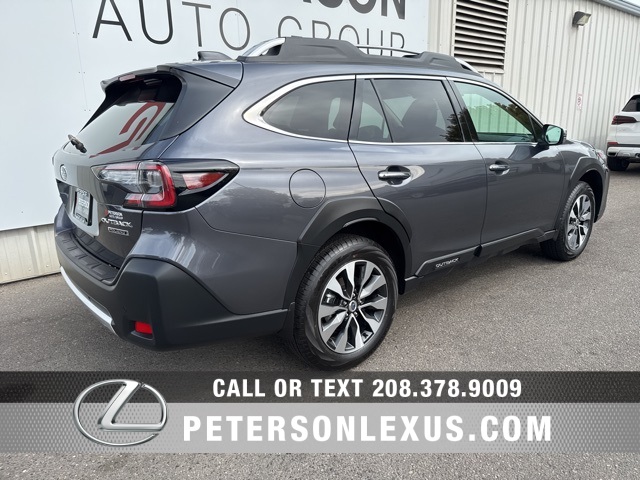 2025 Subaru Outback Touring photo 3