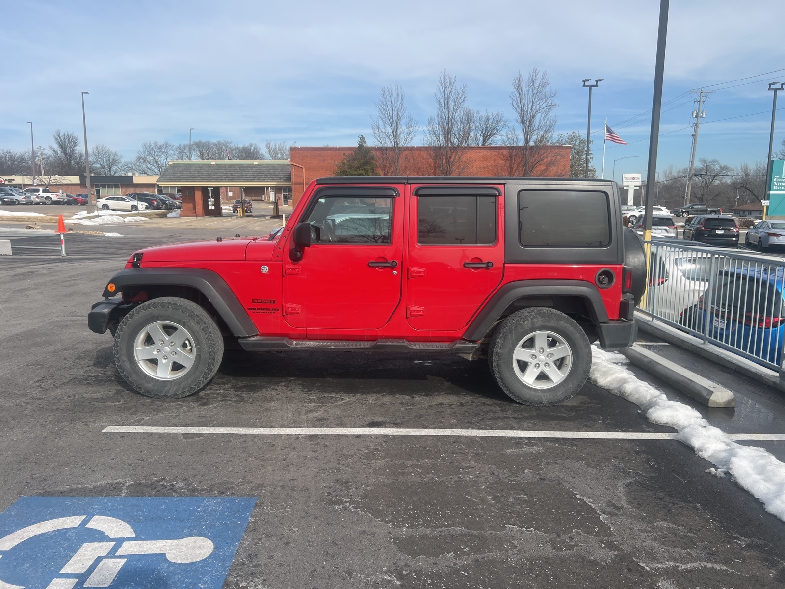 Used 2014 Jeep Wrangler Unlimited Freedom Edition with VIN 1C4BJWDG3EL155499 for sale in Kansas City