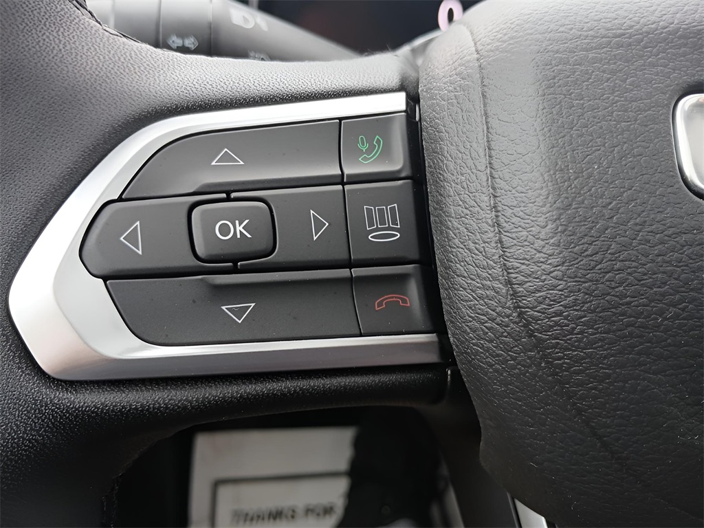 2024 Jeep Compass Limited photo 16