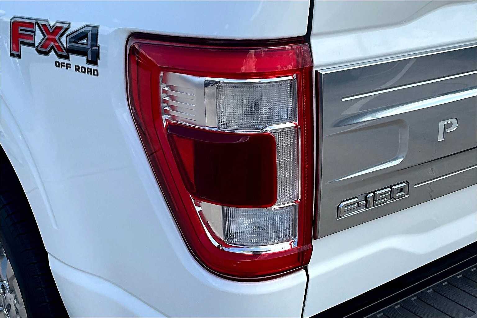 2021 Ford F-150 Platinum photo 27