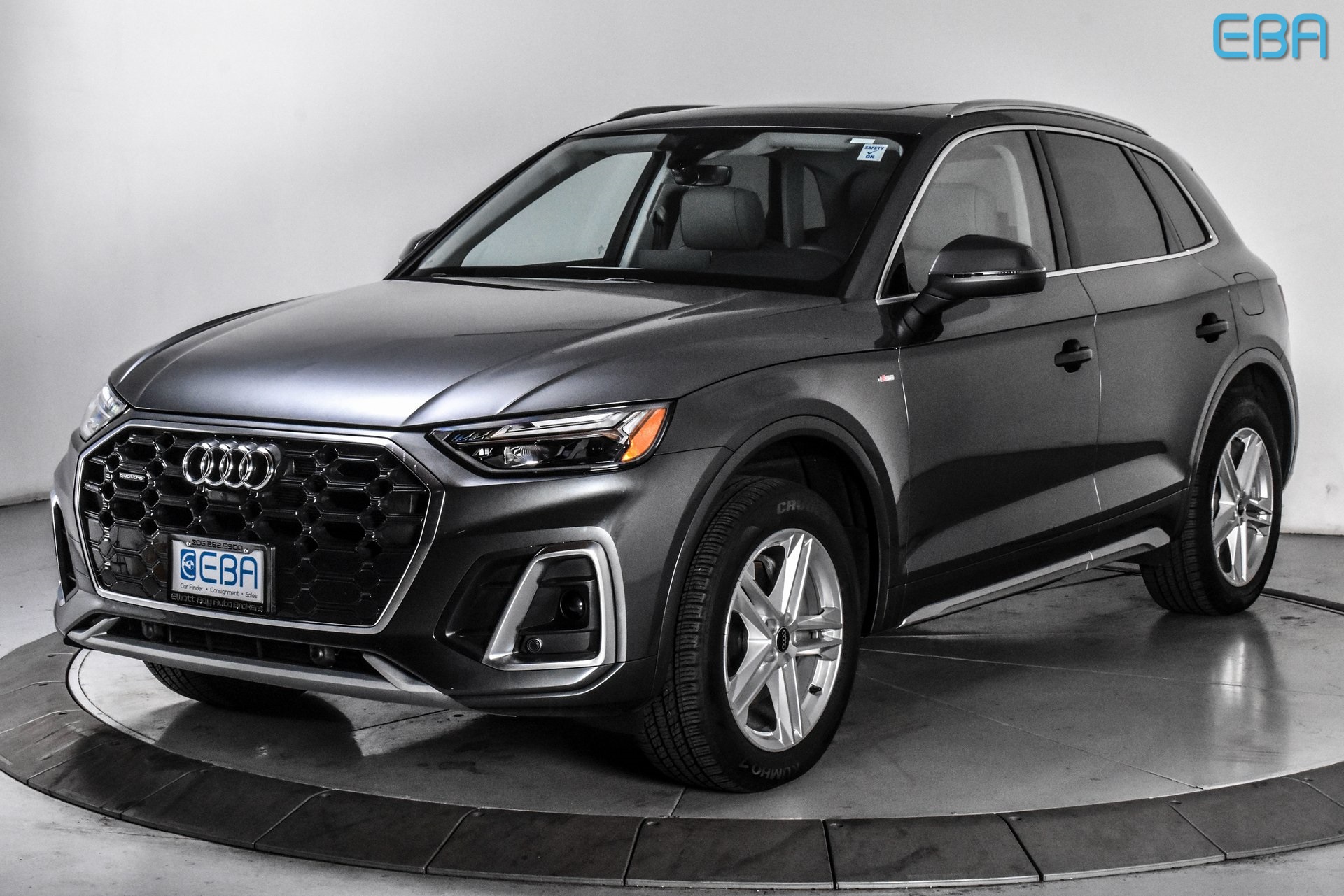 2024 Audi Q5 S line Premium Plus 55 TFSI photo 2