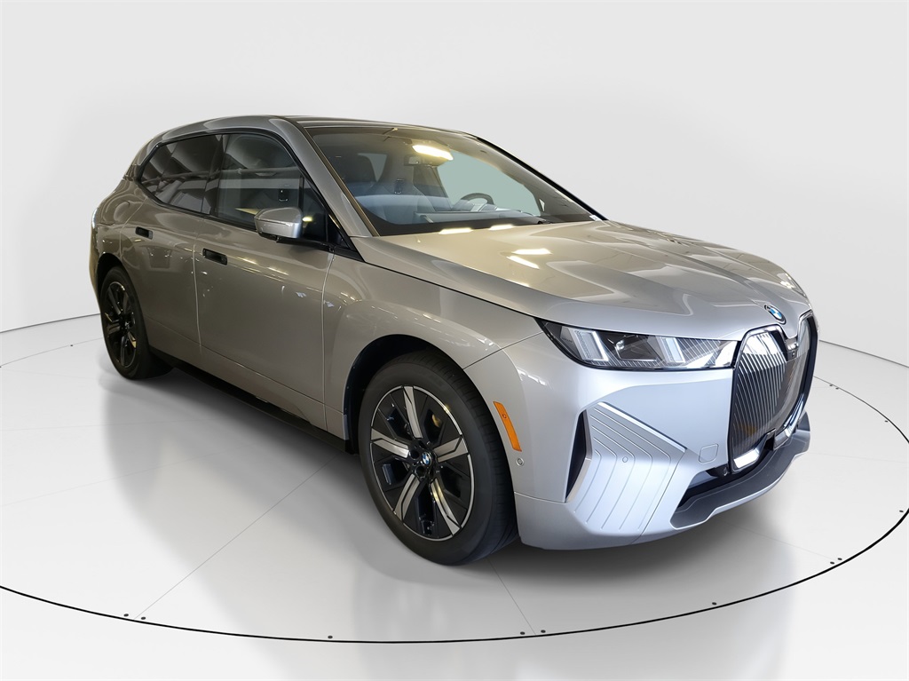 2026 Bmw iX photo 2