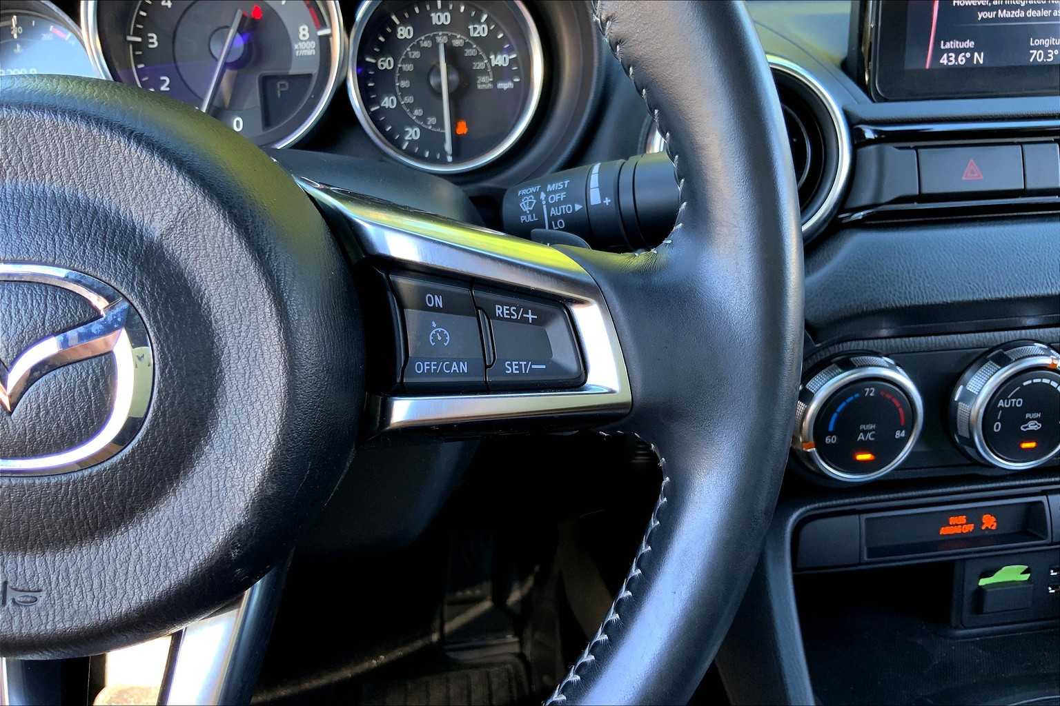 2022 Mazda MX-5 Miata Miata Grand Touring photo 23