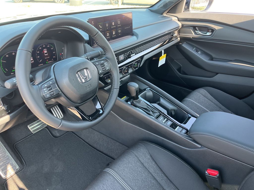2025 Honda Accord Hybrid Sport photo 9