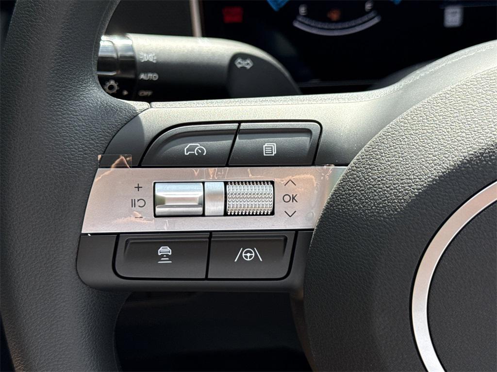 2026 Hyundai Tucson SEL photo 18