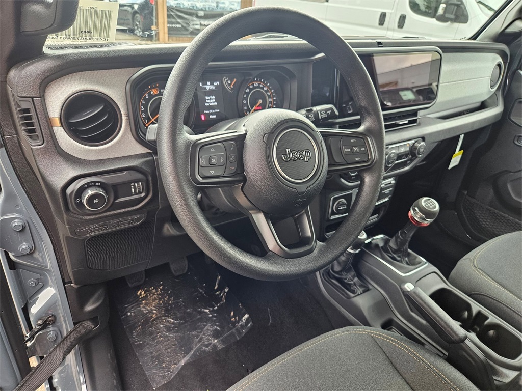 2025 Jeep Wrangler Sport photo 13