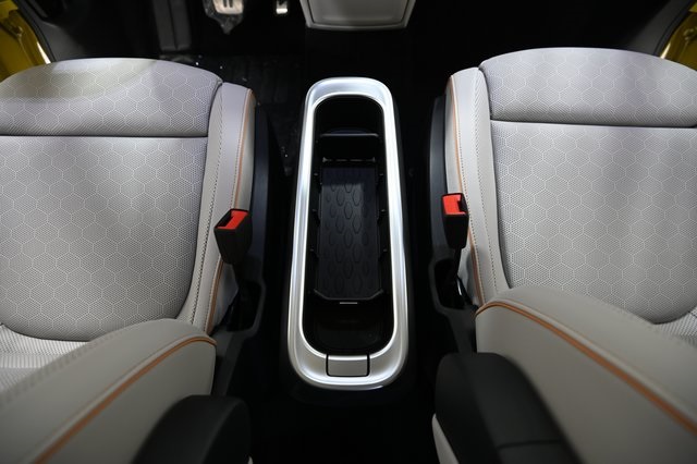 2025 Volkswagen ID. Buzz photo 30