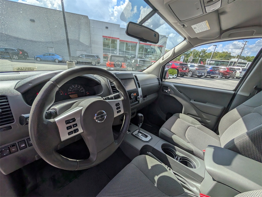 2021 Nissan Frontier SV photo 6