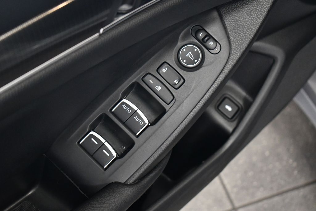2022 Honda Accord Sport 2.0T photo 15