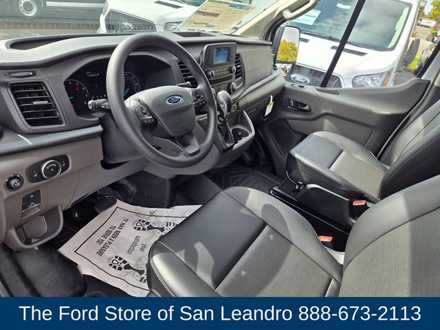 2025 Ford Transit photo 3