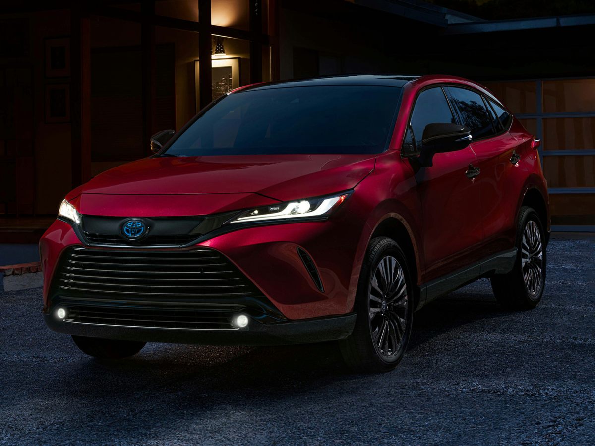 2023 Toyota Venza LE's photo
