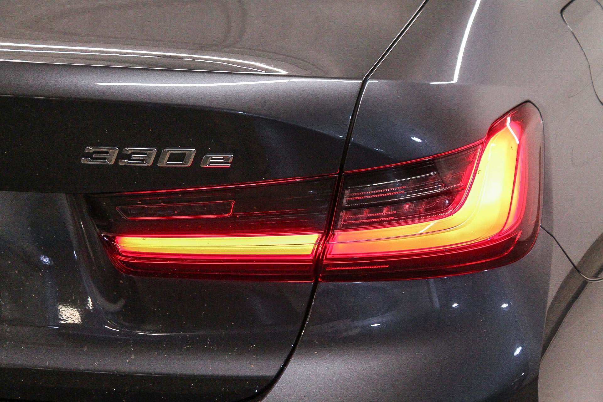 2022 Bmw 330e 3-Series photo 7