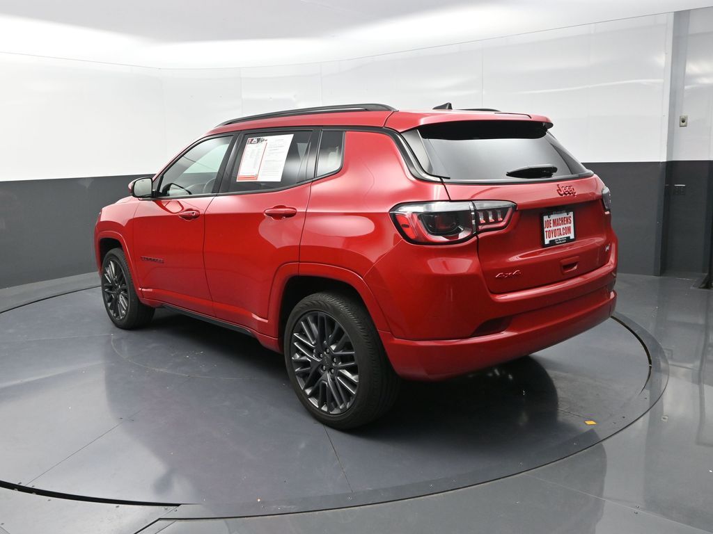 2023 Jeep Compass Red Edition photo 4