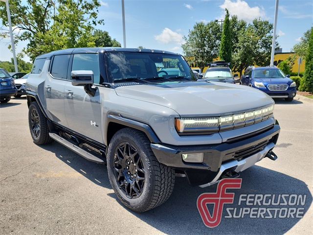 2025 GMC HUMMER EV 2X's photo