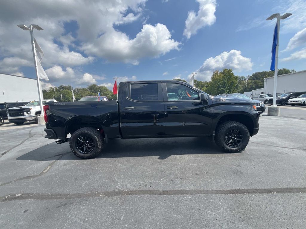 2025 Chevrolet Silverado 1500 Custom Trail Boss photo 8