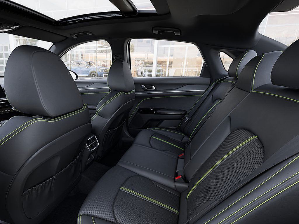 2026 Kia K5 GT photo 16