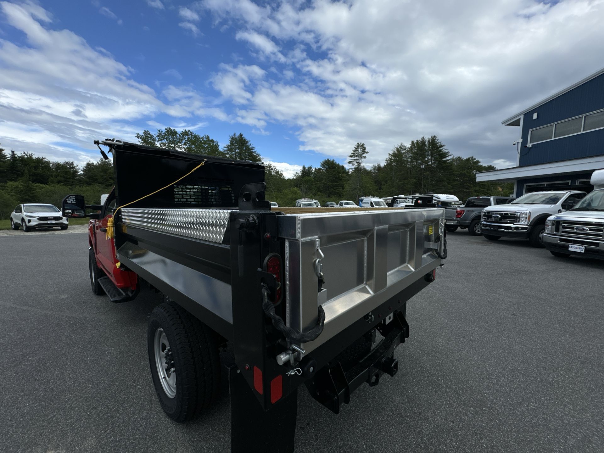 2024 Ford F-350 XL photo 3