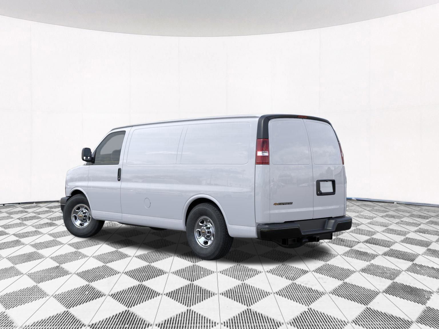 2025 Chevrolet Express Cargo 2500 photo 4
