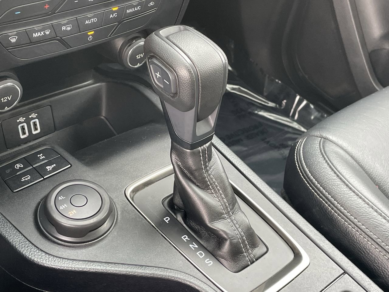 2020 Ford Ranger XLT photo 25