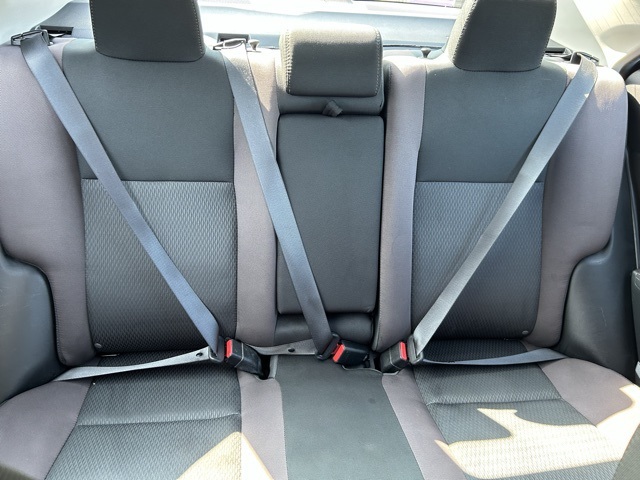 2018 Toyota Corolla L photo 18