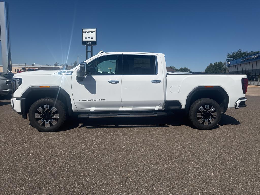 2025 GMC Sierra 2500HD Denali's photo