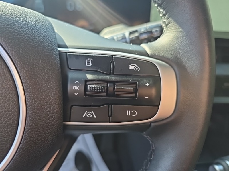 2025 Kia Sportage X-Line photo 12
