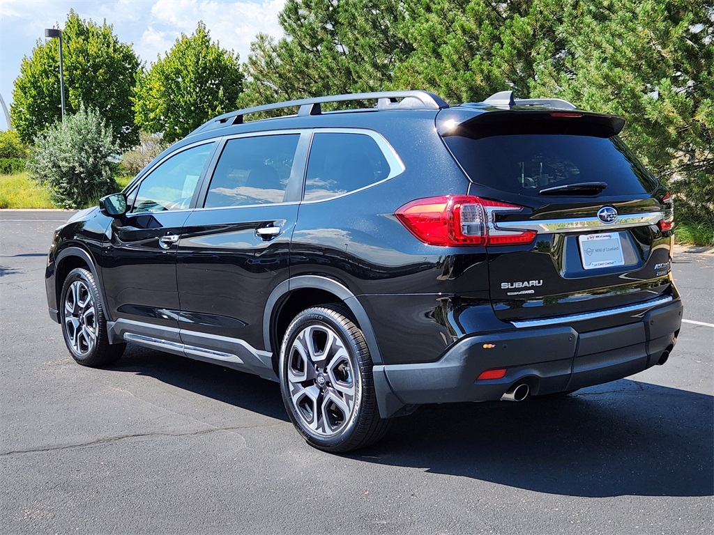 2024 Subaru Ascent Touring photo 3