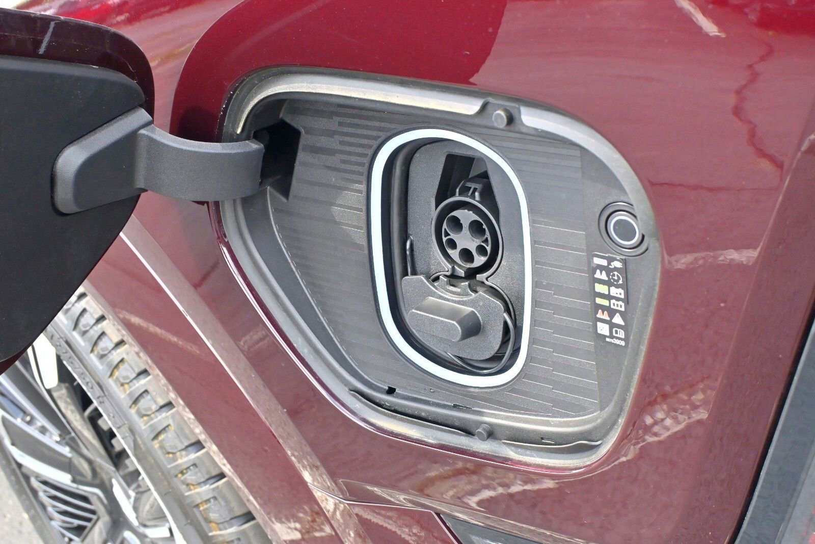 2025 Cadillac Escalade IQ Sport photo 13