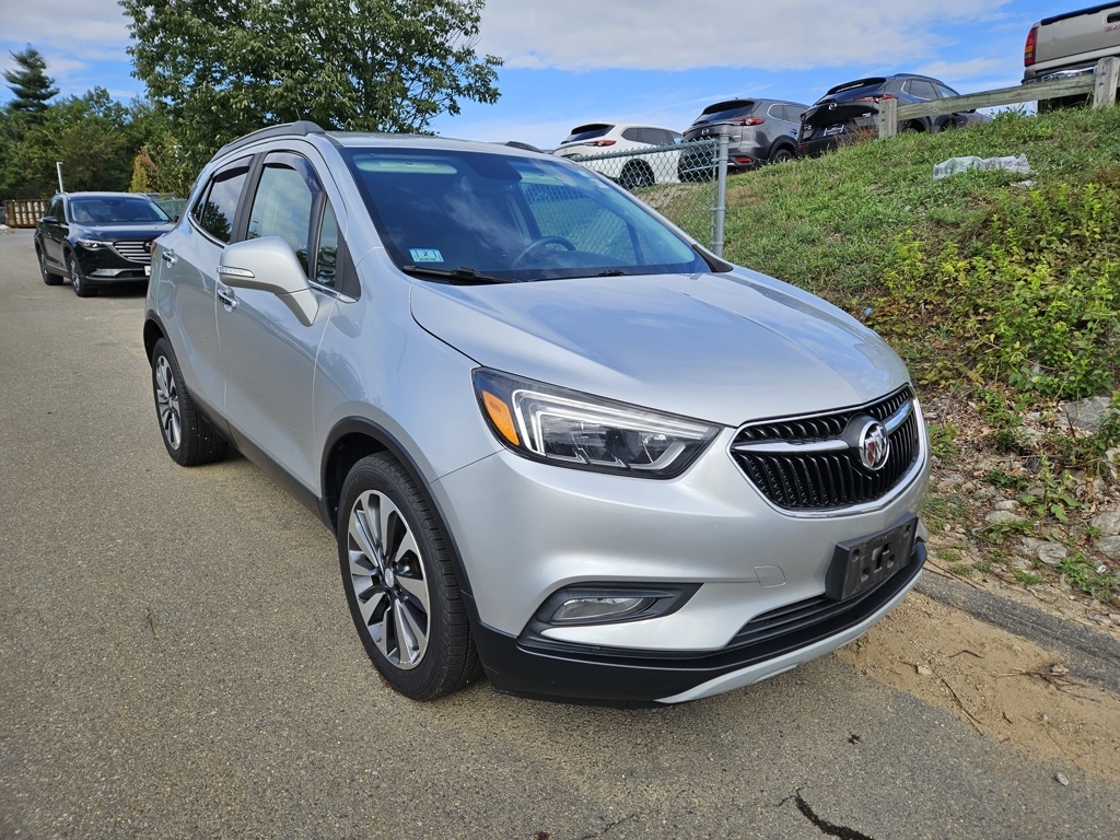 2018 Buick Encore Essence photo 2