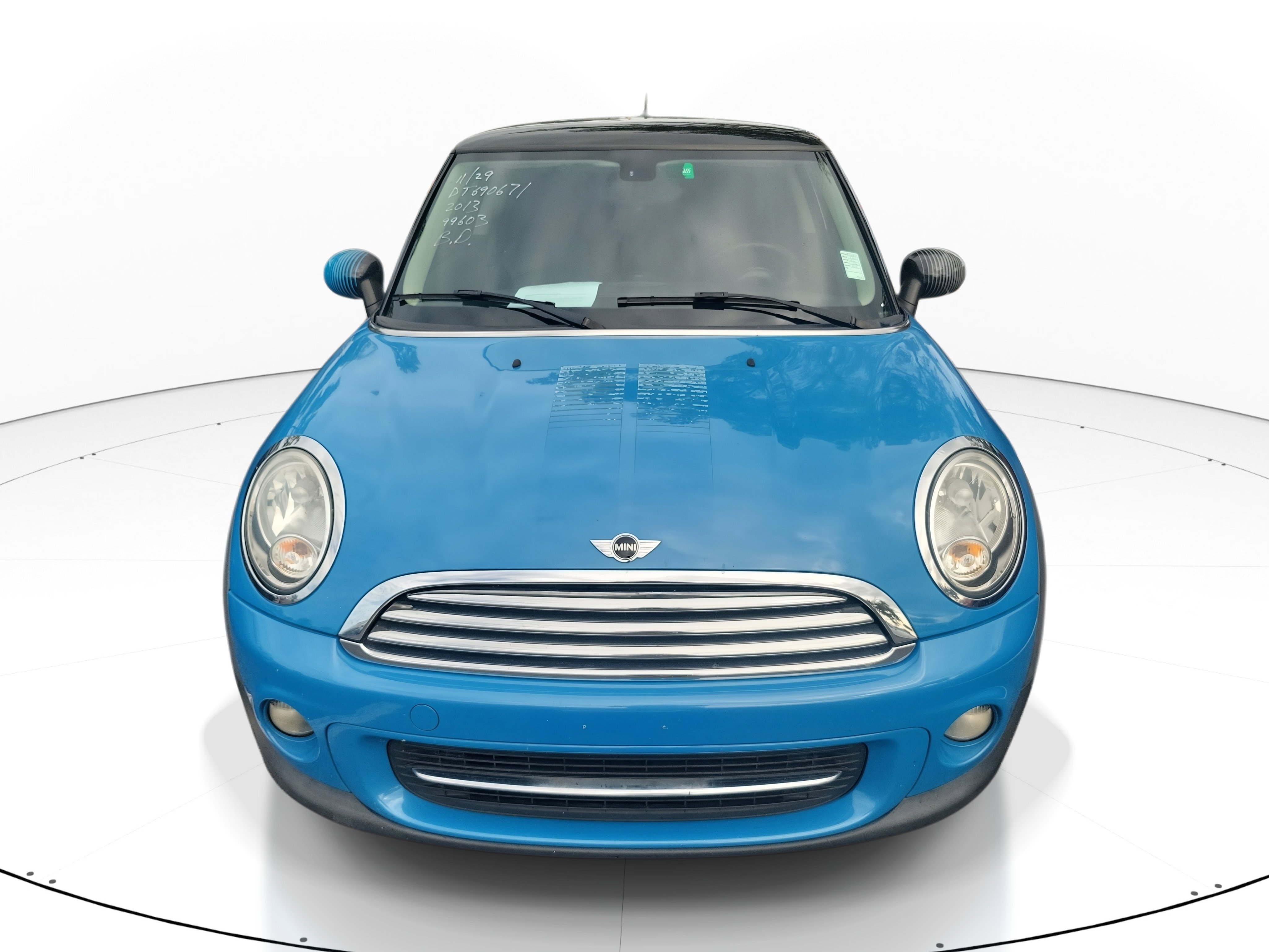 2013 MINI Cooper Base's photo