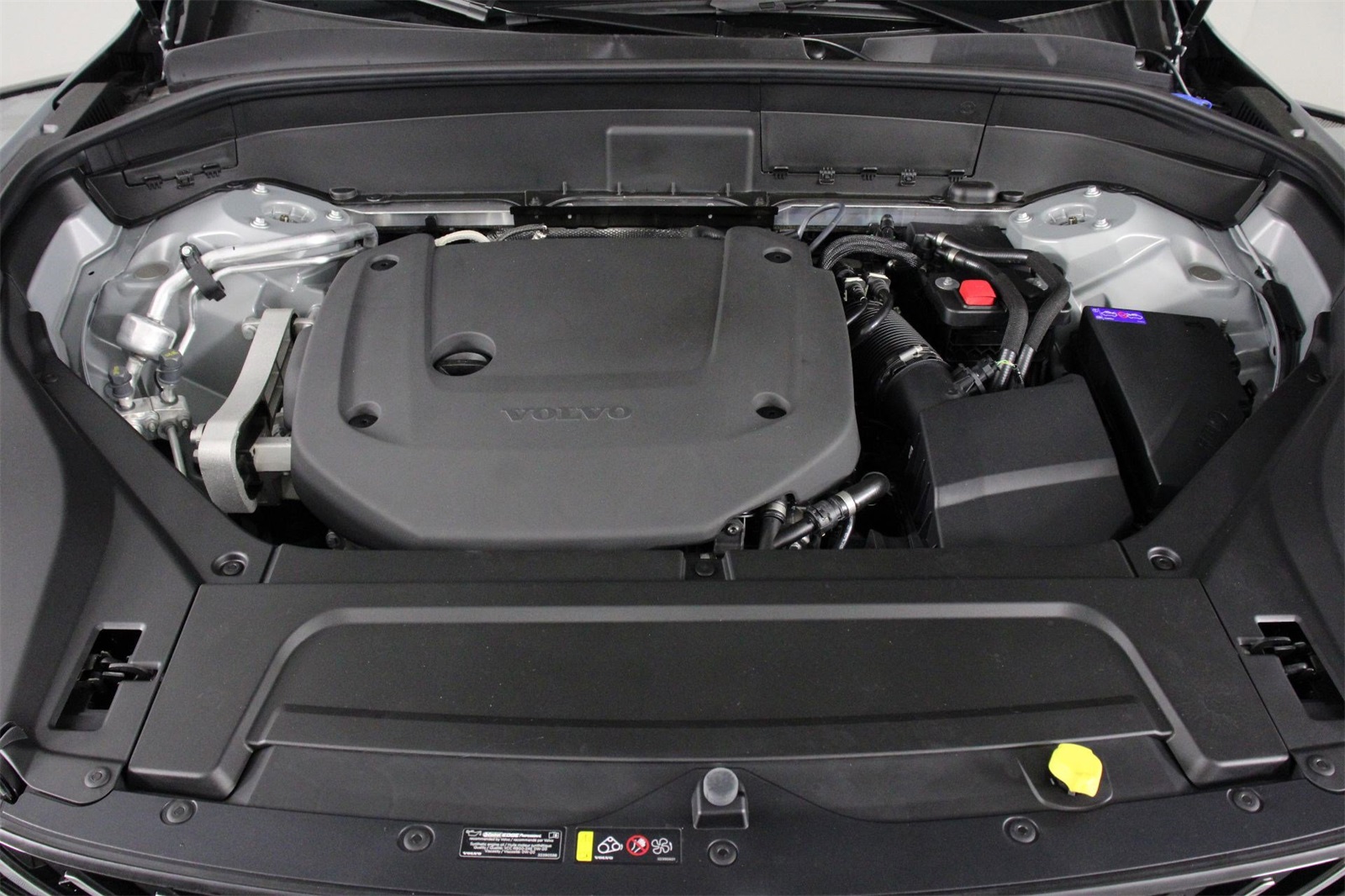 2026 Volvo XC90 Core photo 7