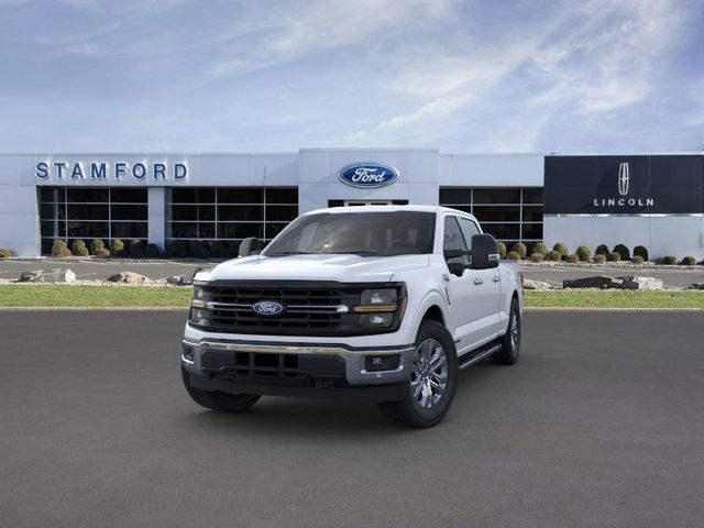 2025 Ford F-150 XLT photo 2