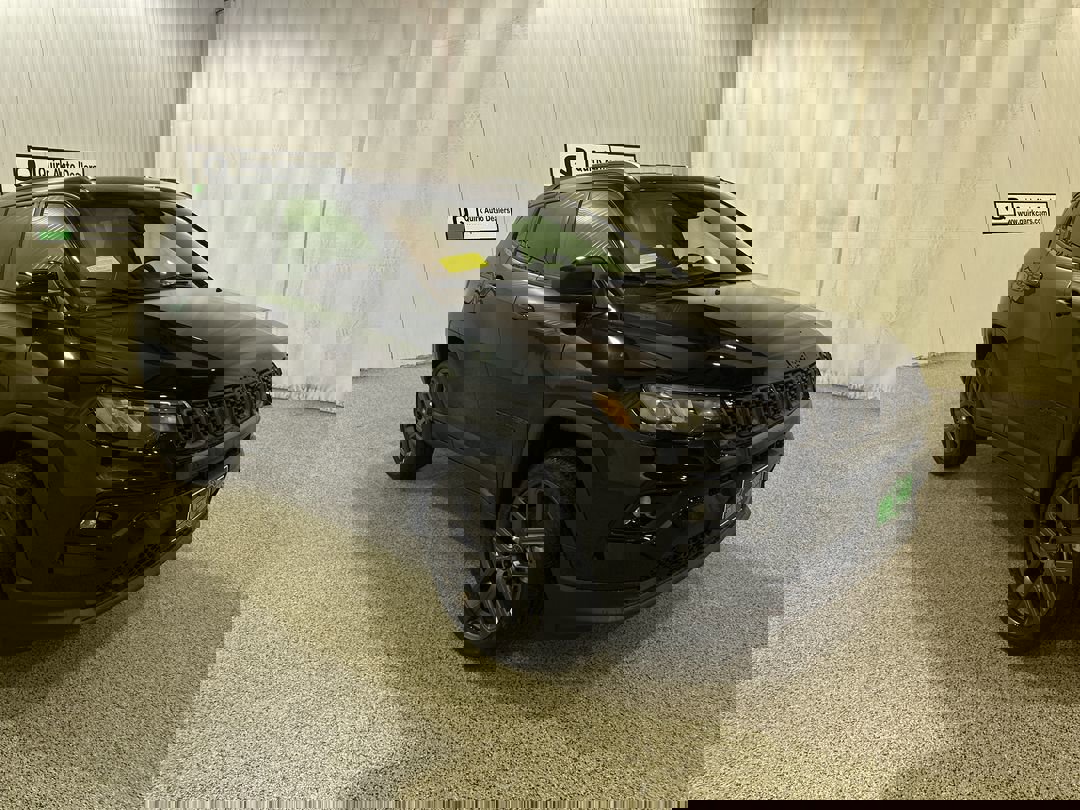 2026 Jeep Compass Limited Altitude's photo