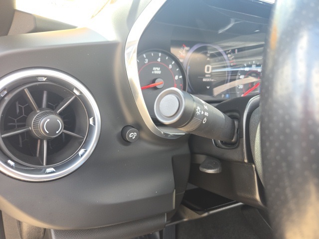 2019 Chevrolet Camaro 1SS photo 13