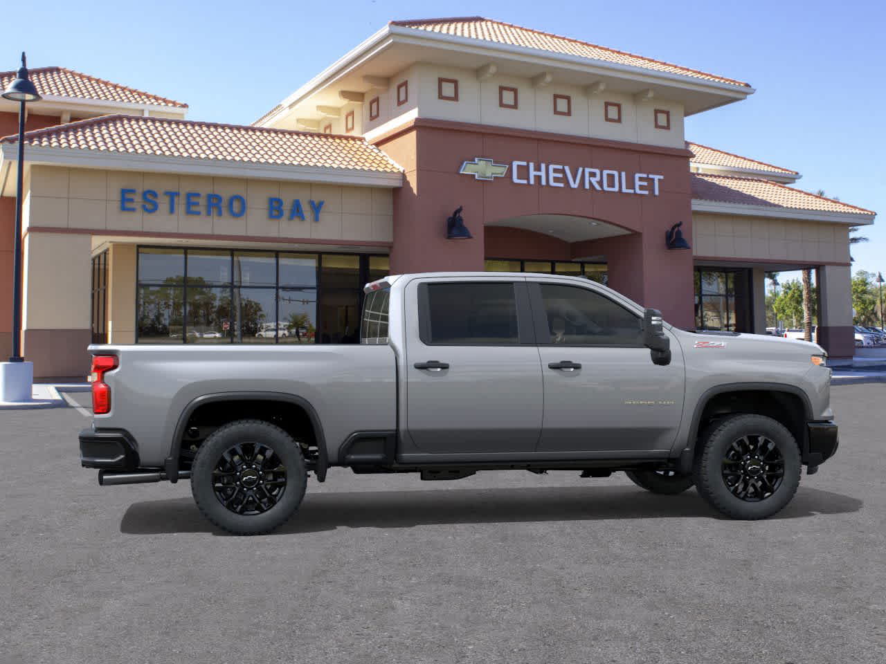 2025 Chevrolet Silverado Custom photo 5