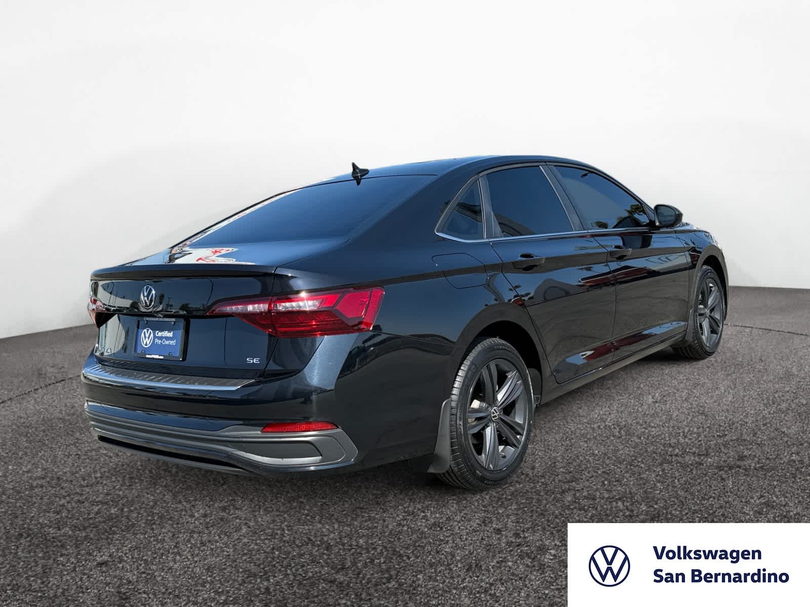 2023 Volkswagen Jetta SE photo 5