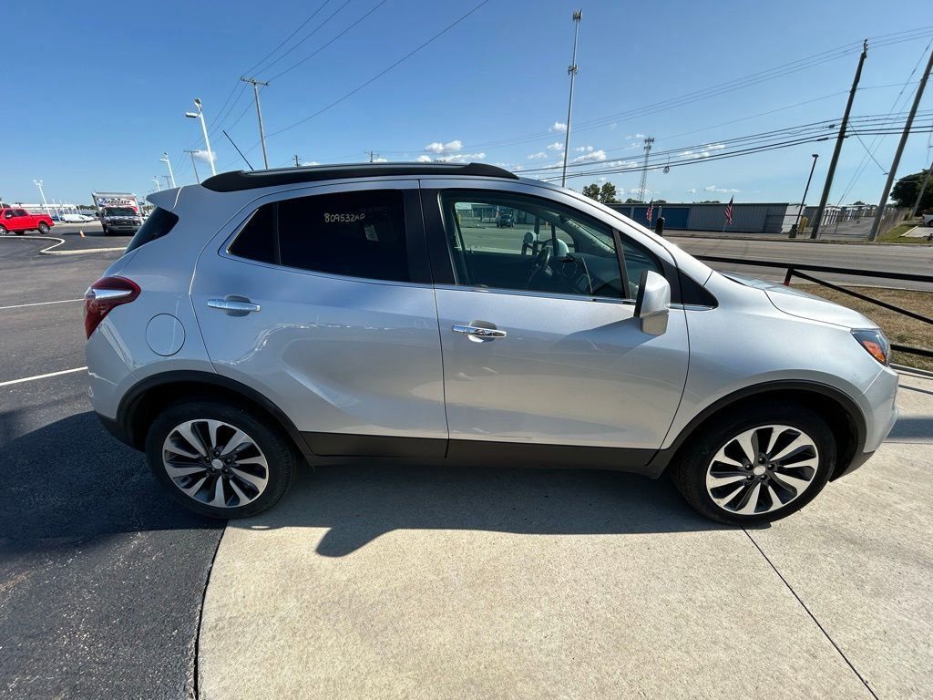 2022 Buick Encore Preferred photo 8