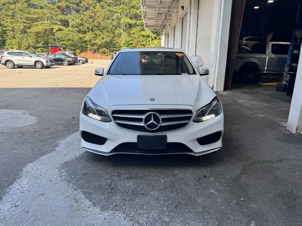 2014 Mercedes Benz E 350 4MATIC photo 2