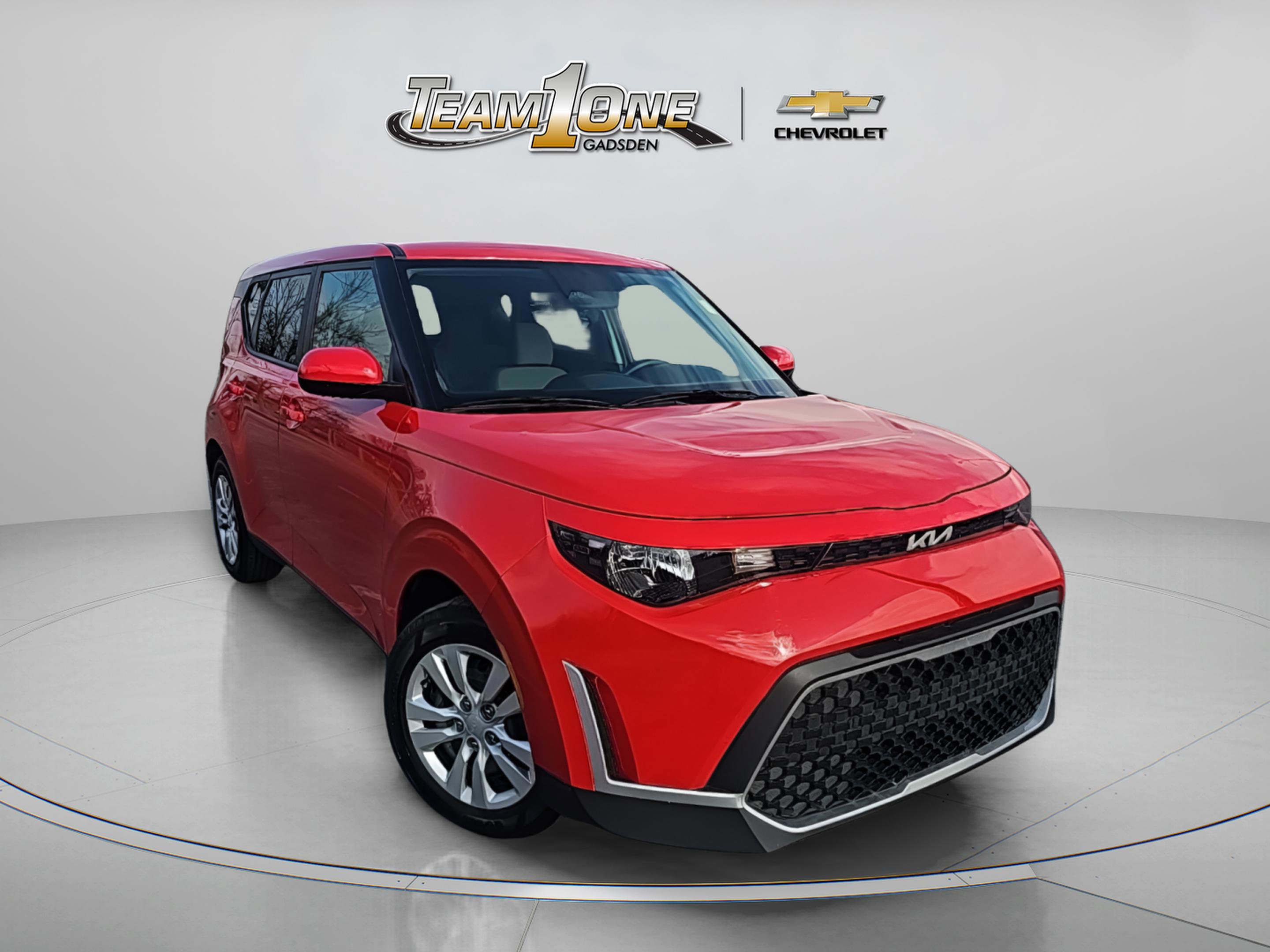 2024 Kia Soul LX's photo