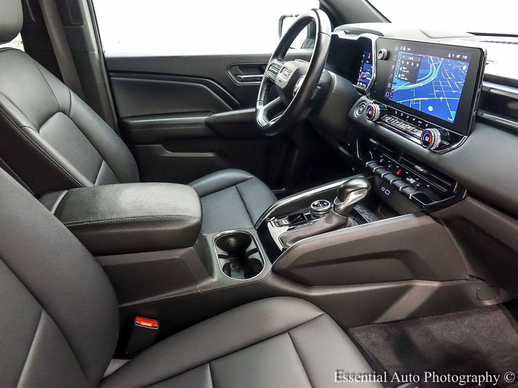 2023 GMC CANYON - Image 29