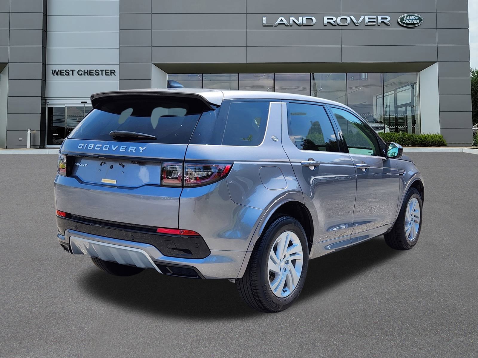 2024 Land Rover Discovery Sport S photo 3