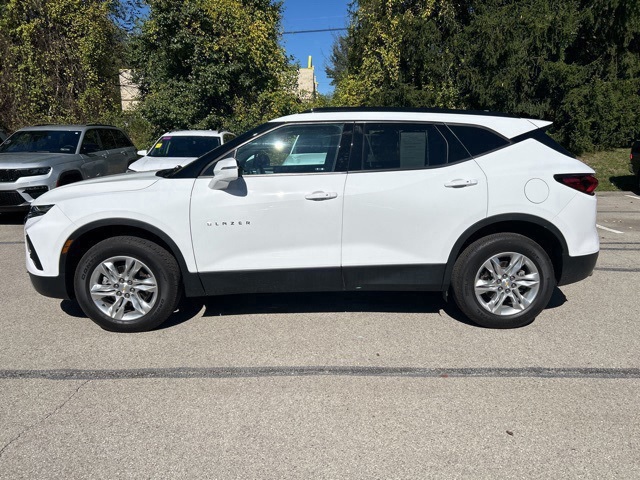 2022 Chevrolet Blazer 2LT photo 2