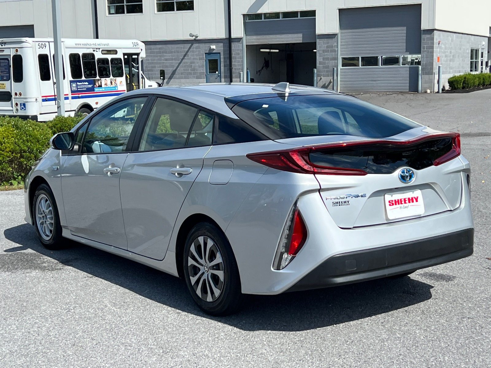 2022 Toyota Prius Prime LE photo 4
