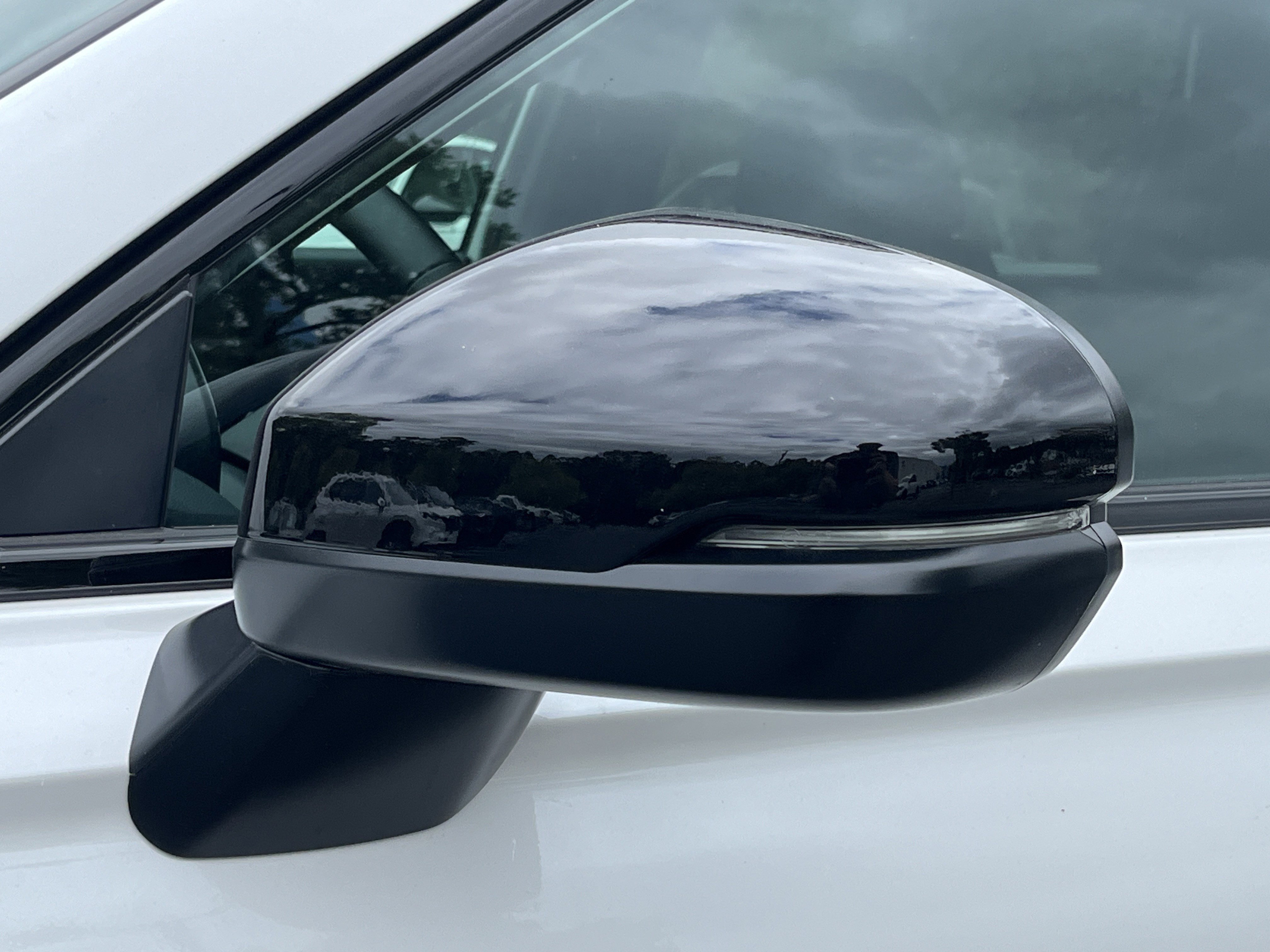 2026 Honda CR-V Hybrid Sport-L photo 11