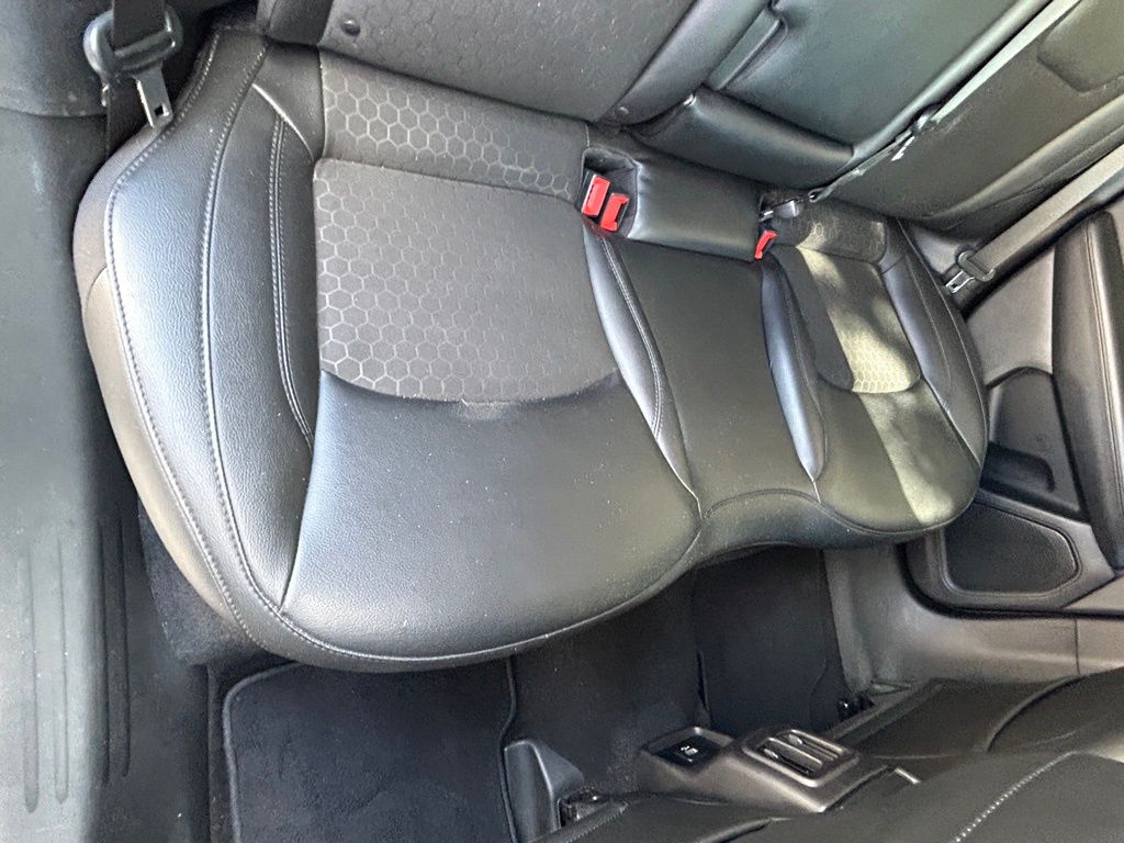 2021 Jeep Compass Altitude photo 24