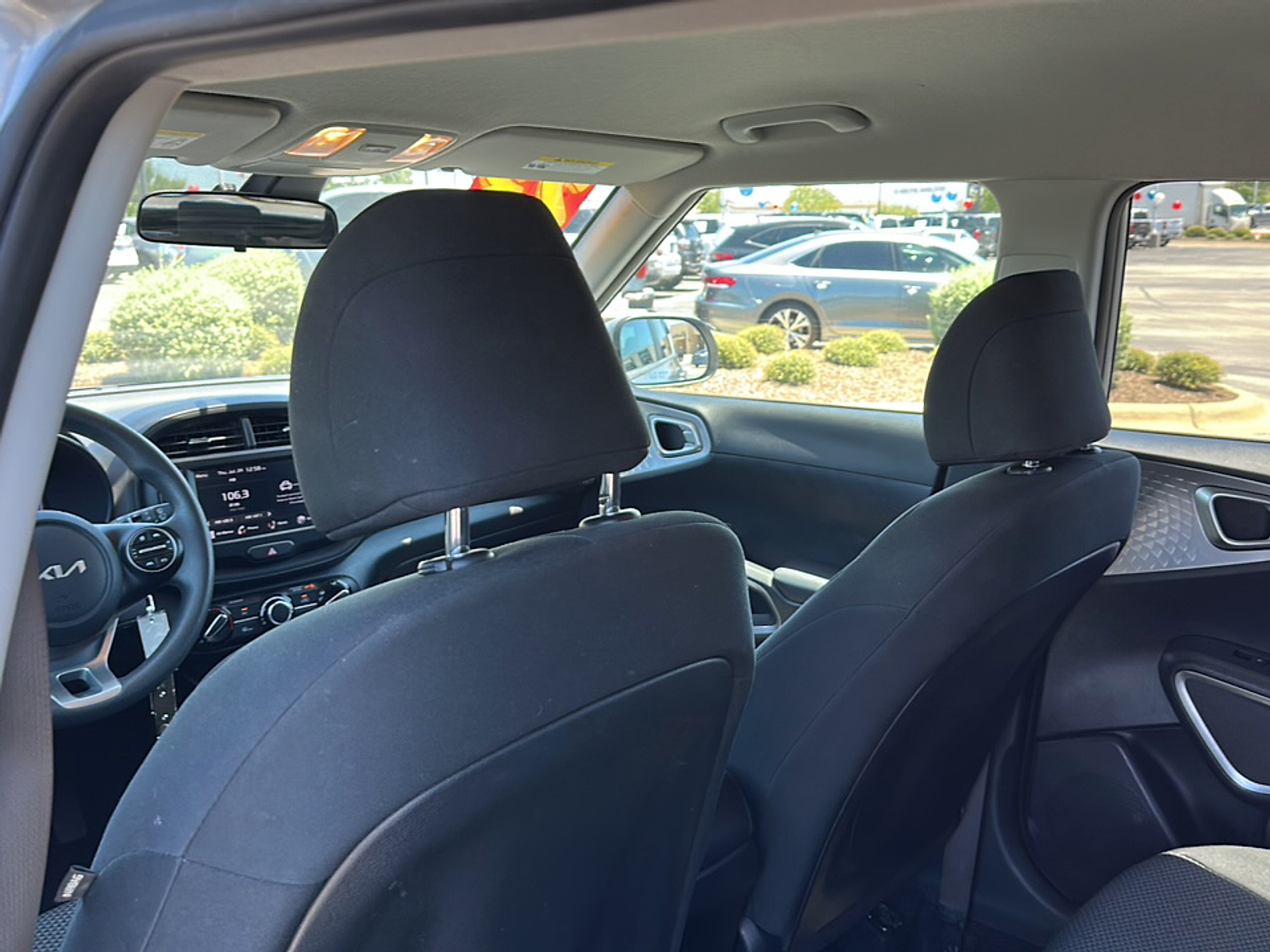 2023 Kia Soul LX photo 8